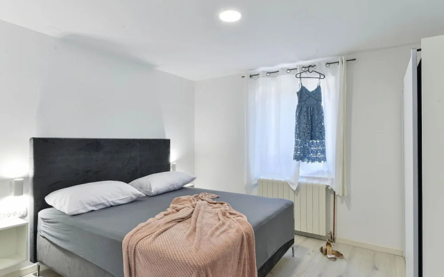 Holiday Home With Private Pool and spa