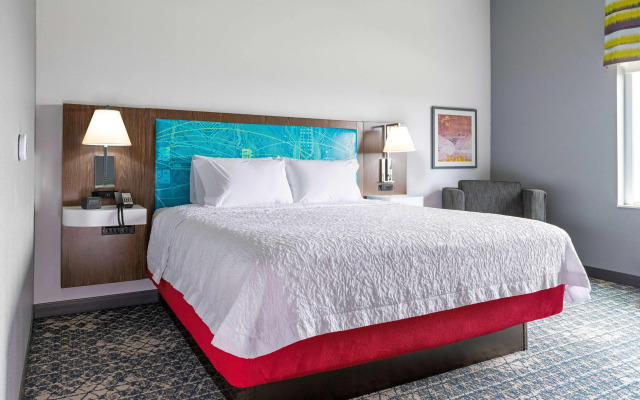 Hampton Inn & Suites Pittsburgh New Stanton