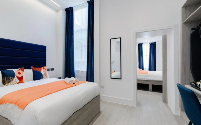 Boston Court Hotel