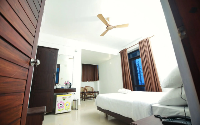 SS Beach Resort