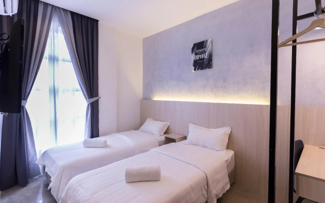iO Hotel