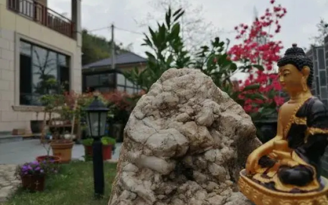 Yiduoyunxia Inn