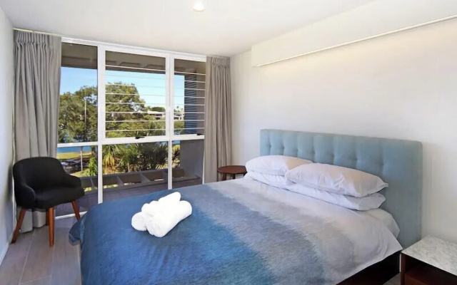 Portsea North Apt 5