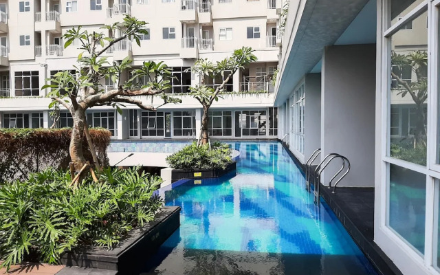 Minimalist Studio Bintaro Icon Apartment near British School