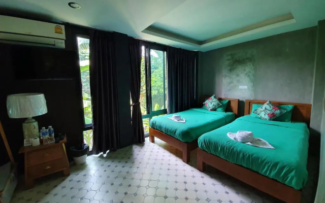 Baan Wualamphong บ้านวัวลำพอง