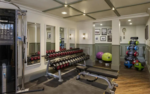 100 Queen's Gate Hotel London Kensington, Curio Collection by Hilton
