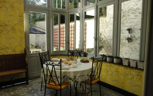 Villa Tournesol