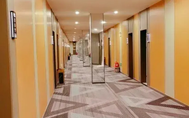 Linyi Dongcun Hotel