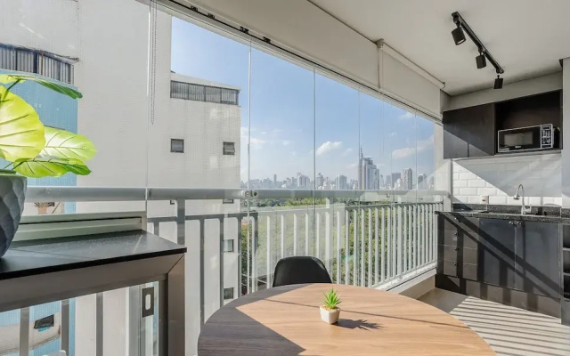 Apt w/ Gourmet Balcony 190m From the Metro Wal0714