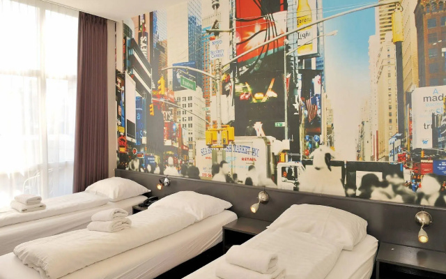 Hotel Tourist Inn