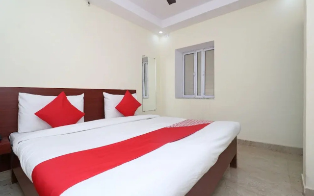 OYO Flagship 29219 Hotel Arjun