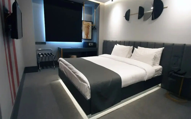 Mellday Hotel