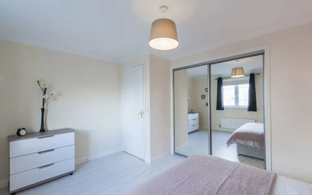 Duloch Apartments KW