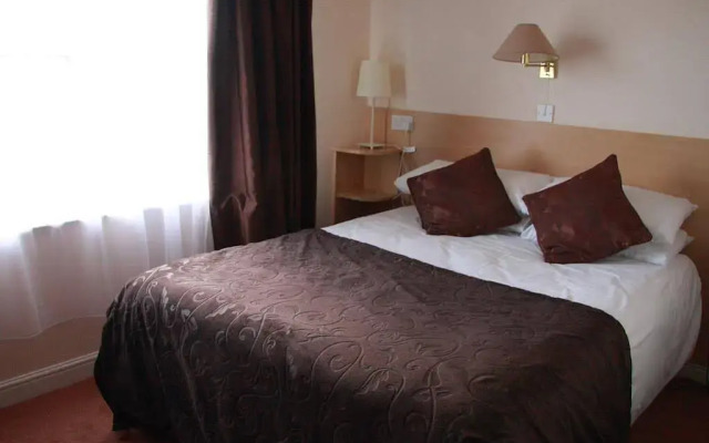 Drummond Hotel