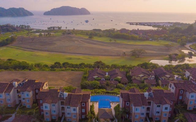 Miramar 5B 2 bdr Ocean View in Los Suenos