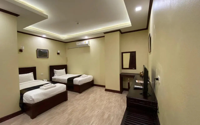 PM Hotel
