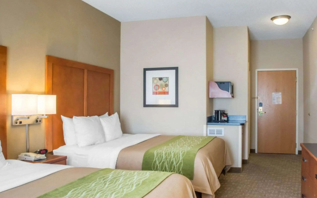 Comfort Inn & Suites West Chester - North Cincinnati