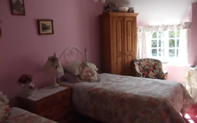 East Farm House B&B