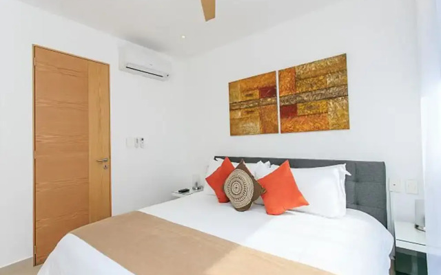 IT Luxury Condo by Tripintravel
