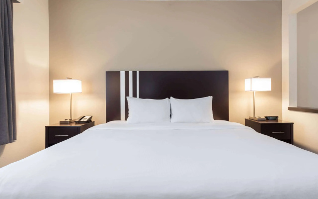 Wingate by Wyndham Gurnee