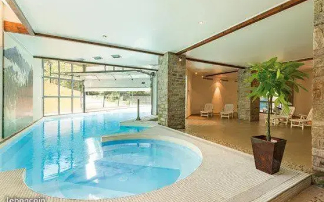T2 RESIDENCE 3 ETOILES Piscine chauffée Sauna Hammam