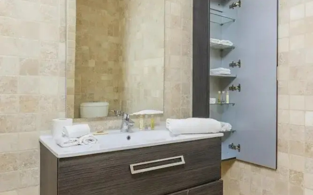 Glamorous Luxury Villa Pool Jacuzzi Sea View