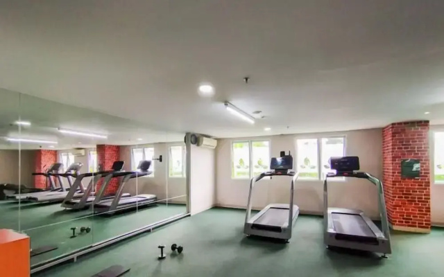 Modern Abode 2Br Apartment At Parahyangan Residence
