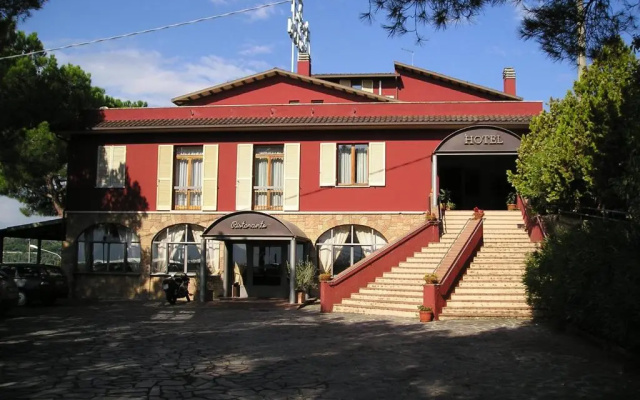 Отель Cavalieri