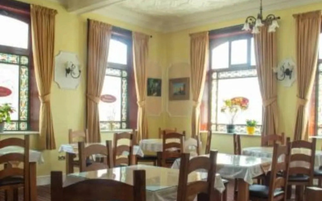 Shakespeare Hotel
