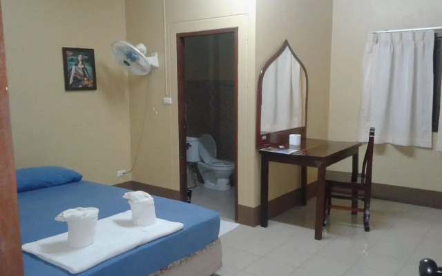 Klong Son Hotel