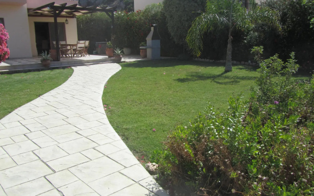 A first class 3bedroom villa w/ private pool