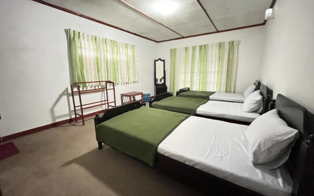 The Green Savanna Holiday Bungalow