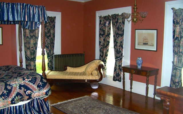 Oakcliff Bed and Breakfast