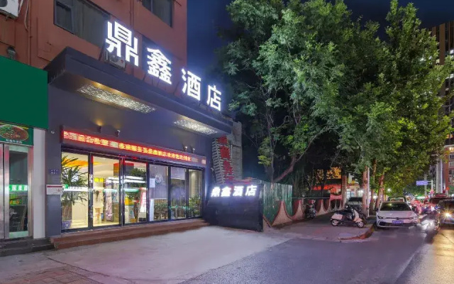hotelImage