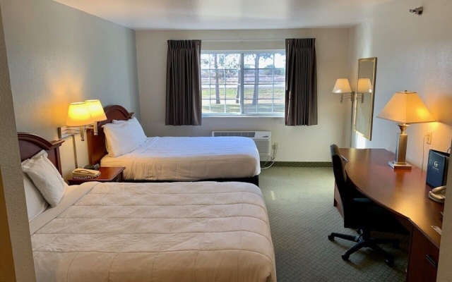GrandStay Hotel & Suites Becker Big Lake