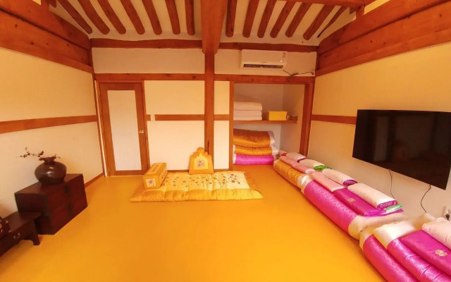 Bukchon Sosunjae Hanok Guesthouse
