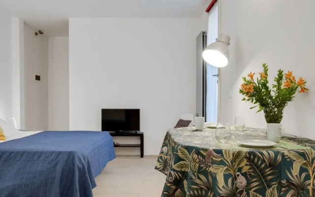 Via Santo Stefano Secret Garden Apartment