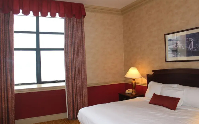Roberts Riverwalk Hotel Detroit