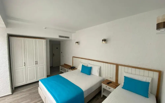 Bahar Buti̇k Otel