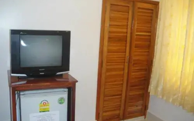 Reaksmey Krong Kep Guesthouse