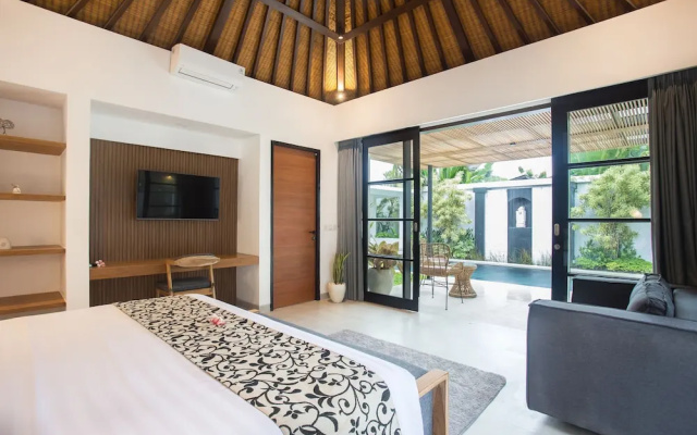 The Kons Villa Bali Seminyak