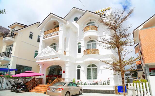 Sugar Land Villa Hotel Dalat Далат вид на фасад