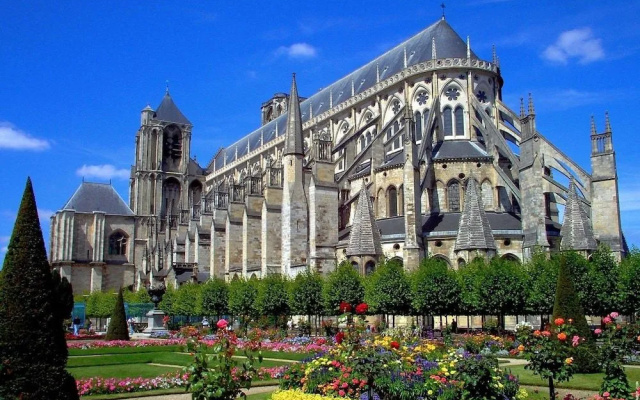 Camping de Bourges