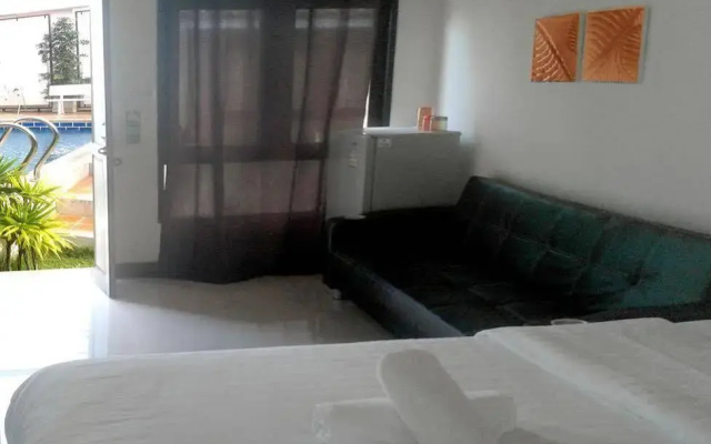 Baan Talay 51
