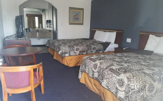 Flamingo Inn