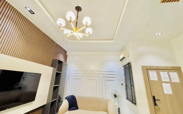 Stylish 2-bedroom Apartment in Peaceful Abuja Neighborhood