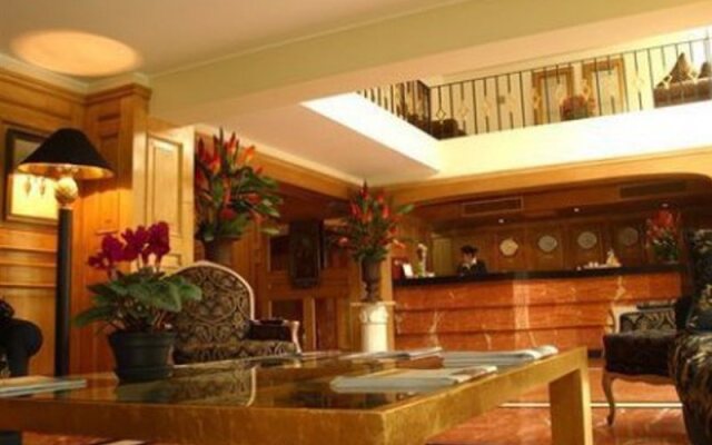 Suites del Bosque Hotel 1