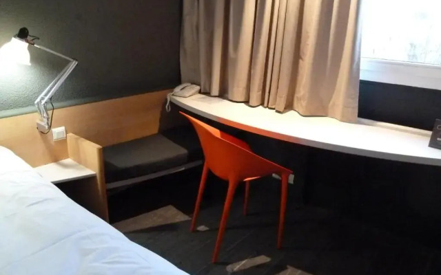 ibis Rambouillet