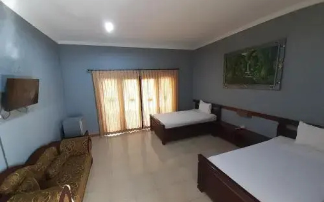 Prabhu Suites