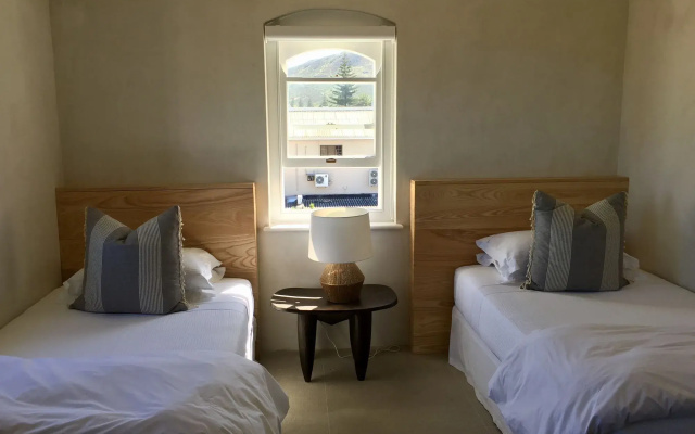 Auberge Burgundy Guest House